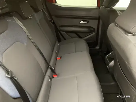 DACIA DUSTER III - voiture d'occasion - Photo 11