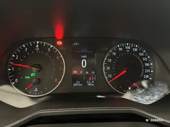 RENAULT CLIO V - voiture d'occasion - Photo 11