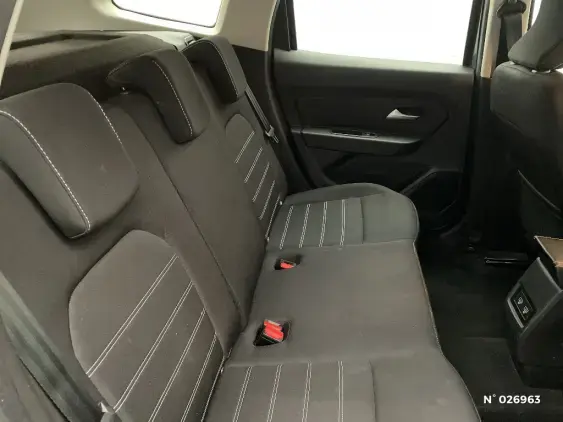 DACIA DUSTER II - voiture d'occasion - Photo 11