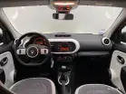 RENAULT TWINGO III - Photo 9