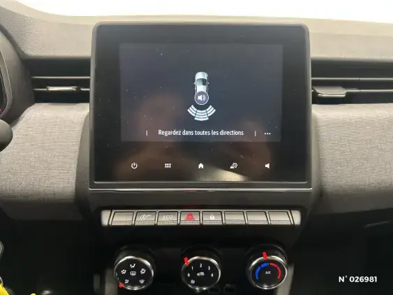 RENAULT CLIO V - voiture d'occasion - Photo 13