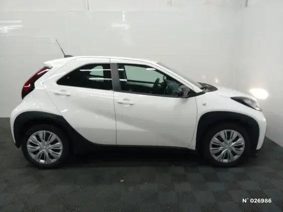 TOYOTA AYGO X - voiture d'occasion - Photo 5