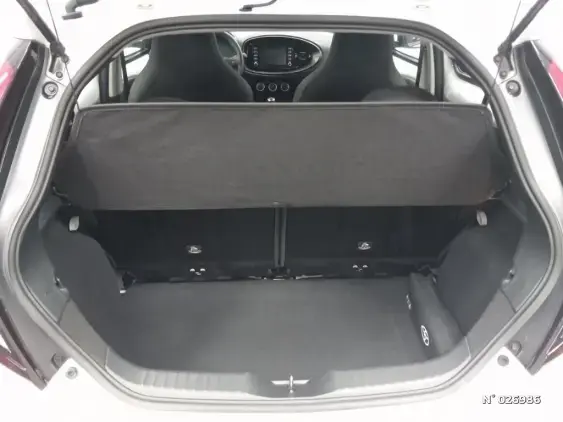 TOYOTA AYGO X - voiture d'occasion - Photo 7