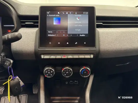 RENAULT CLIO V - voiture d'occasion - Photo 13