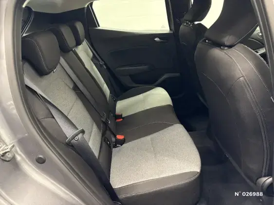 RENAULT CLIO V - voiture d'occasion - Photo 11