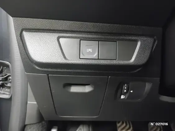 DACIA SANDERO III - voiture d'occasion - Photo 15