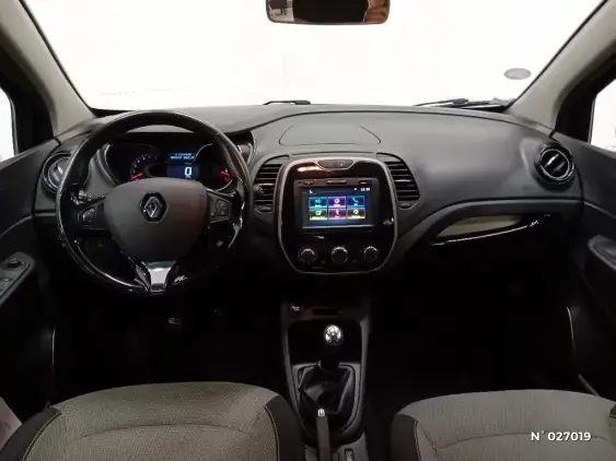 RENAULT CAPTUR - voiture d'occasion - Photo 9
