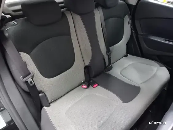 RENAULT CAPTUR - voiture d'occasion - Photo 11