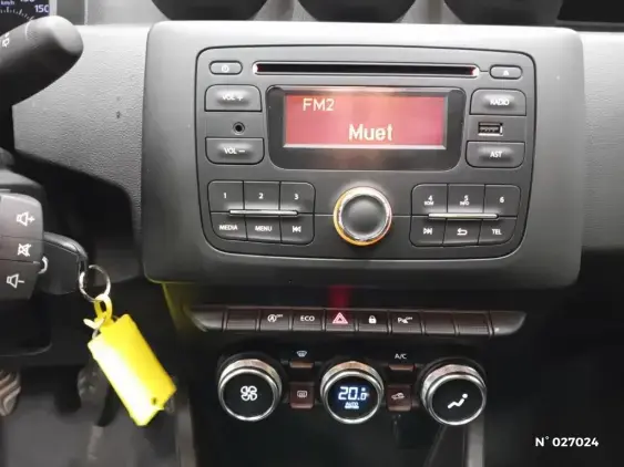 DACIA DUSTER II - voiture d'occasion - Photo 13