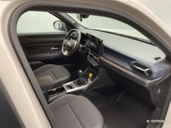 DACIA DUSTER III - voiture d'occasion - Photo 10