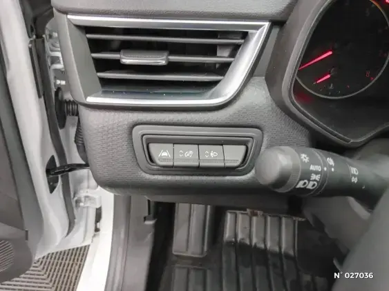 RENAULT CLIO V - voiture d'occasion - Photo 15