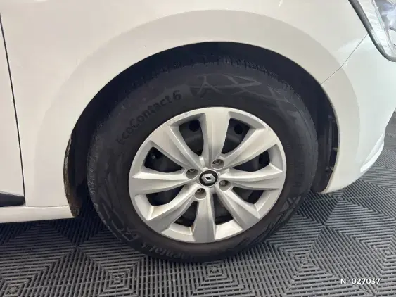 RENAULT CLIO V - voiture d'occasion - Photo 8