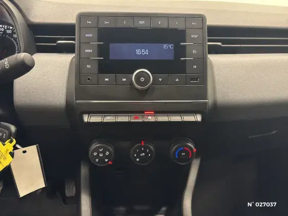 RENAULT CLIO V - voiture d'occasion - Photo 13