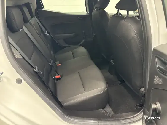 RENAULT CLIO V - voiture d'occasion - Photo 11