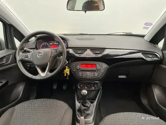 OPEL CORSA E - voiture d'occasion - Photo 9