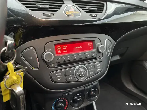 OPEL CORSA E - voiture d'occasion - Photo 13