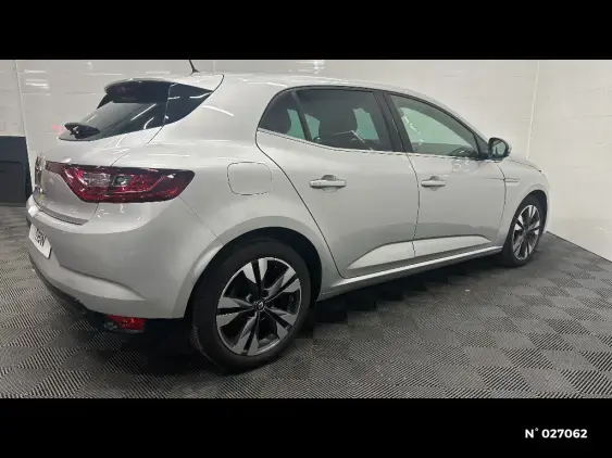 RENAULT MEGANE IV - voiture d'occasion - Photo 5