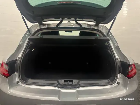 RENAULT MEGANE IV - voiture d'occasion - Photo 7