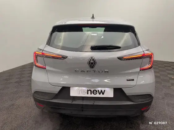 RENAULT CAPTUR II - voiture d'occasion - Photo 6