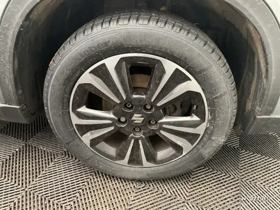 SUZUKI VITARA IV - voiture d'occasion - Photo 8