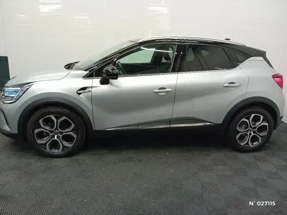 RENAULT CAPTUR II - voiture d'occasion - Photo 2