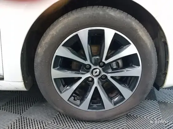 RENAULT CLIO V - voiture d'occasion - Photo 8