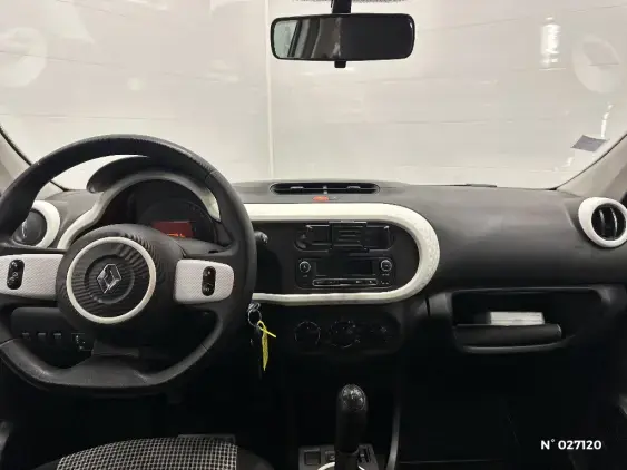RENAULT TWINGO III - voiture d'occasion - Photo 9