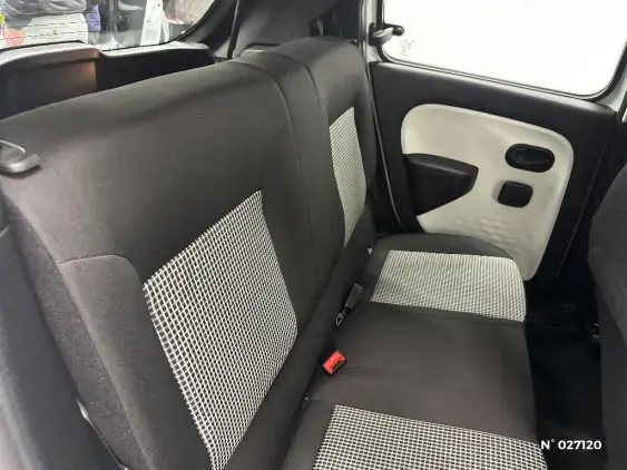 RENAULT TWINGO III - voiture d'occasion - Photo 11