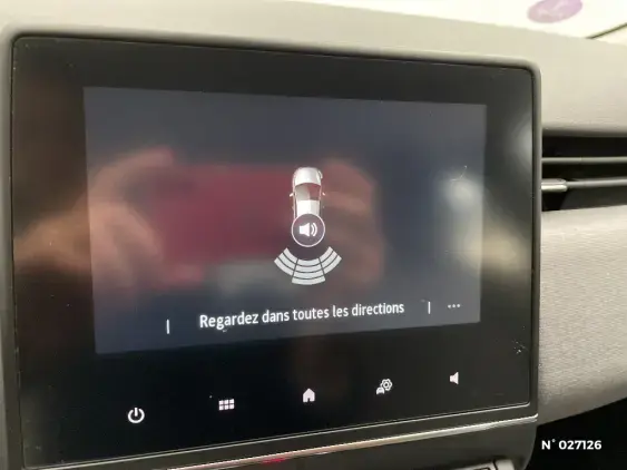 RENAULT CLIO V - voiture d'occasion - Photo 14