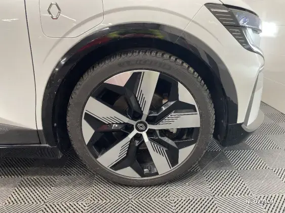 RENAULT MEGANE V - voiture d'occasion - Photo 8