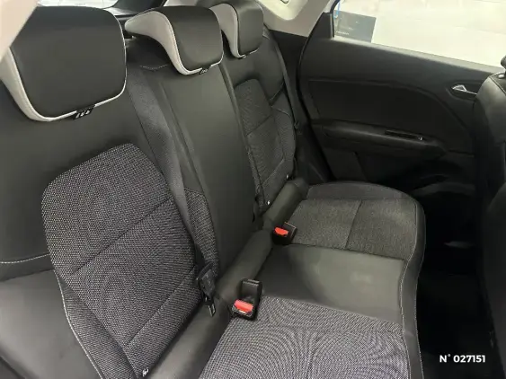 RENAULT CAPTUR II - voiture d'occasion - Photo 11