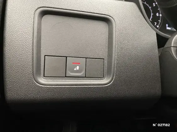 DACIA DUSTER II - voiture d'occasion - Photo 15