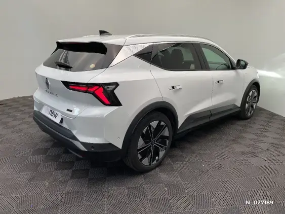 RENAULT SCENIC V ELECTRIQUE - voiture d'occasion - Photo 4