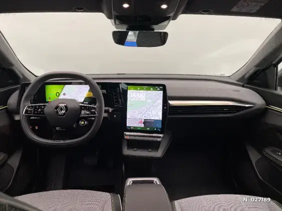 RENAULT SCENIC V ELECTRIQUE - voiture d'occasion - Photo 9