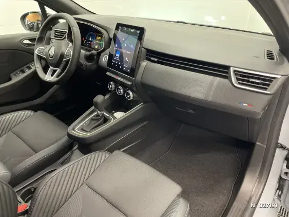 RENAULT CLIO V - voiture d'occasion - Photo 10