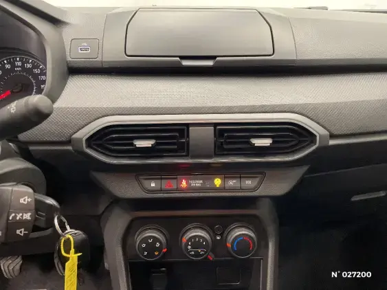 DACIA SANDERO III - voiture d'occasion - Photo 13