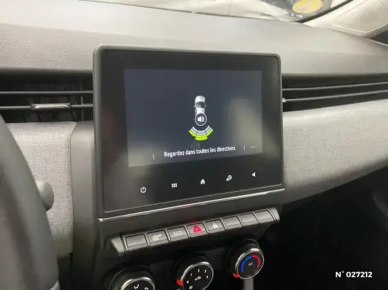 RENAULT CLIO V - voiture d'occasion - Photo 14