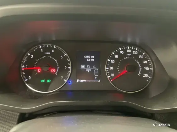 RENAULT TRAFIC FG III - voiture d'occasion - Photo 11