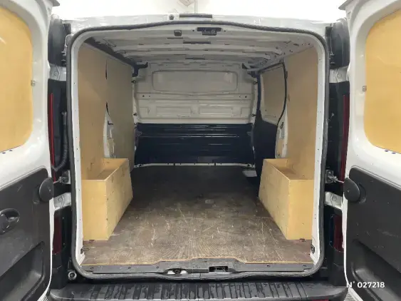 RENAULT TRAFIC FG III - voiture d'occasion - Photo 7