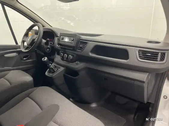 RENAULT TRAFIC FG III - voiture d'occasion - Photo 9