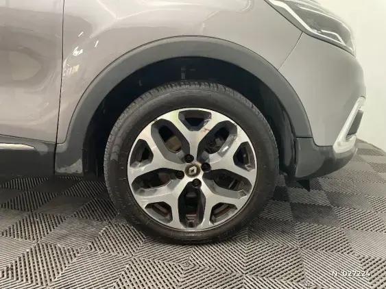 RENAULT CAPTUR - voiture d'occasion - Photo 8