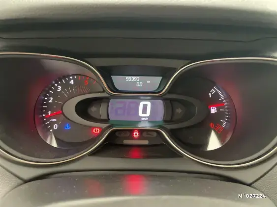 RENAULT CAPTUR - voiture d'occasion - Photo 12