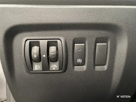 RENAULT CAPTUR - voiture d'occasion - Photo 15