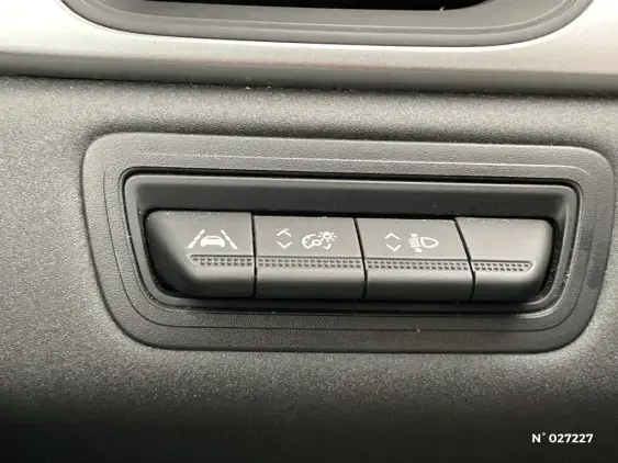 RENAULT CAPTUR II - voiture d'occasion - Photo 15