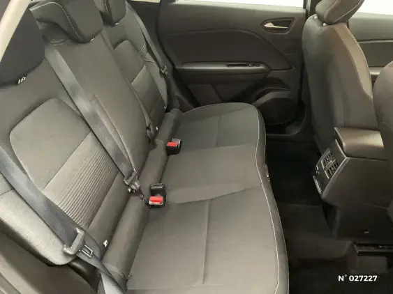 RENAULT CAPTUR II - voiture d'occasion - Photo 11