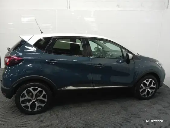 RENAULT CAPTUR - voiture d'occasion - Photo 5