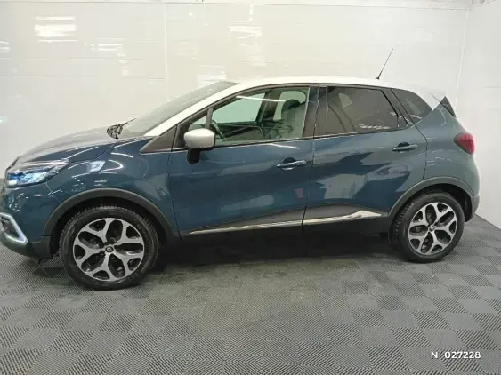 RENAULT CAPTUR - voiture d'occasion - Photo 2