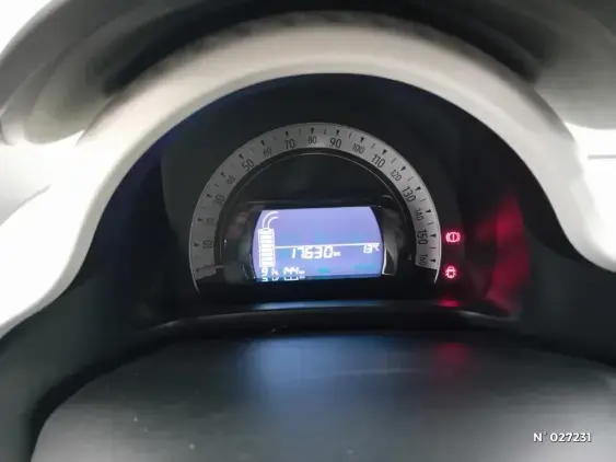 RENAULT TWINGO ELECTRIQUE III - voiture d'occasion - Photo 12