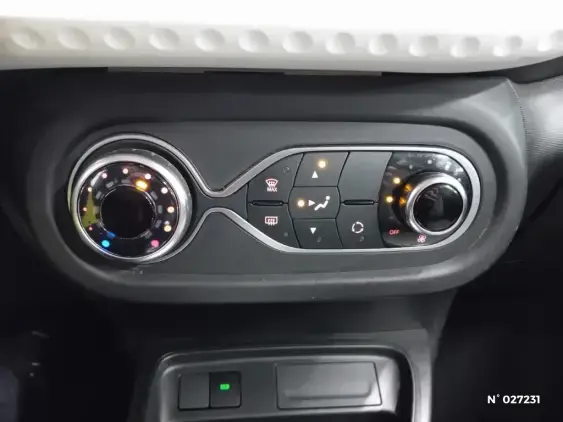 RENAULT TWINGO ELECTRIQUE III - voiture d'occasion - Photo 14