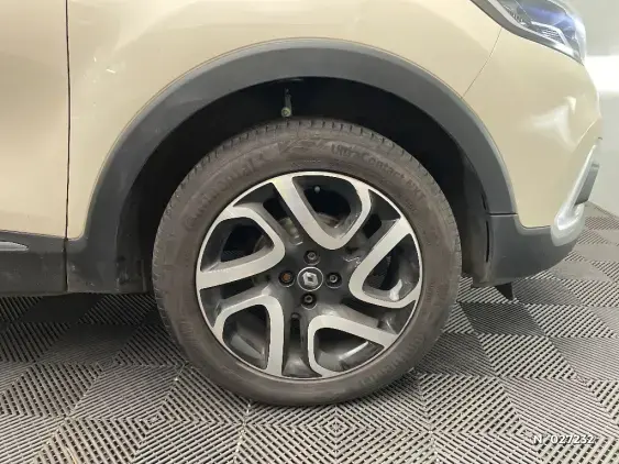 RENAULT CAPTUR - voiture d'occasion - Photo 8